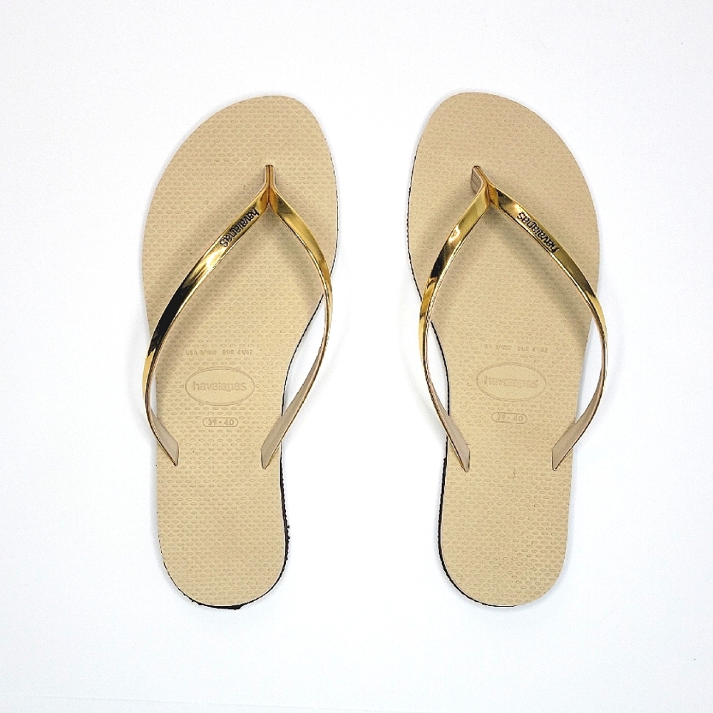 Havaianas NWOT Women's Gold Tan Summer Flip Flop Sandal size 9/10W (41/42 Euro)